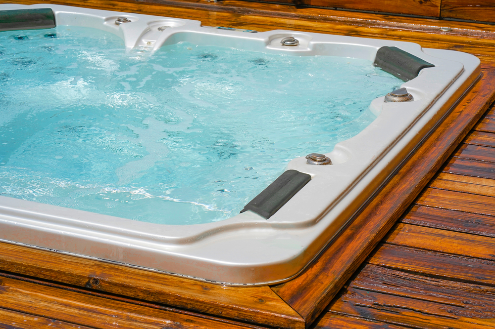 View,Of,The,Open,Working,Hot,Tub