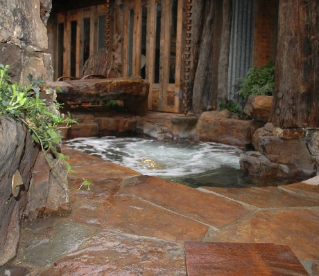 Hot tub and spas 1 460x399